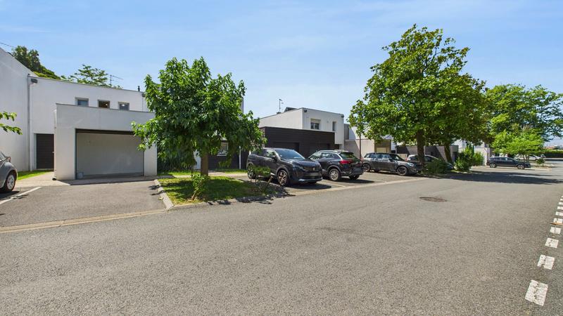 Maison - 91 m² - 4 pièces