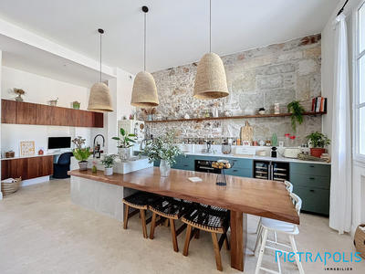 Appartement - 95 m² - 3 pièces