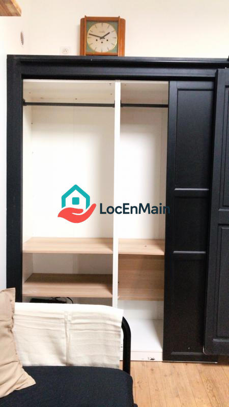 Studio - 25 m² - 1 pièce