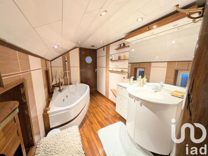 Maison - 105 m² - 4 pièces