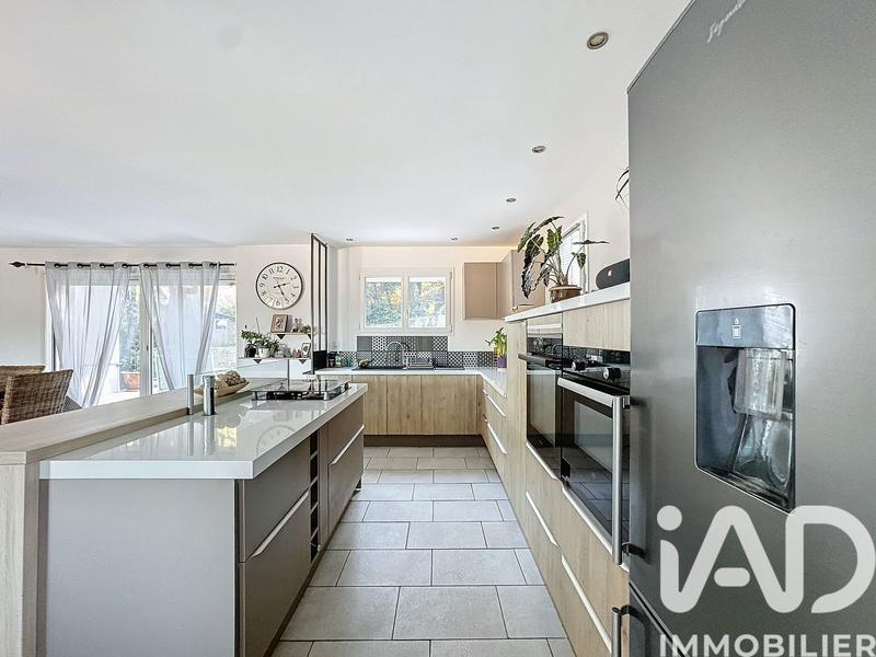 Maison - 152 m² - 5 pièces