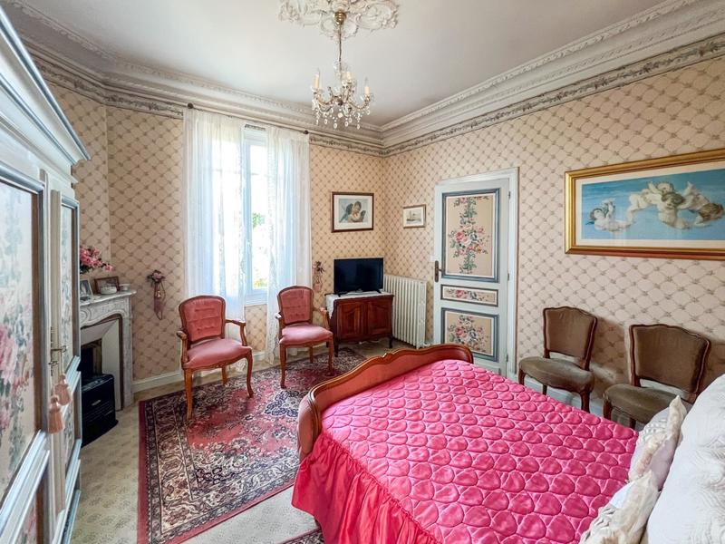 Maison - 190 m² - 6 pièces