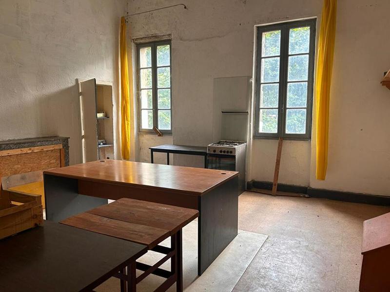 Immeuble - 1 500 m² - 30 pièces