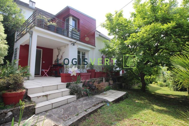 Maison - 145 m² - 6 pièces