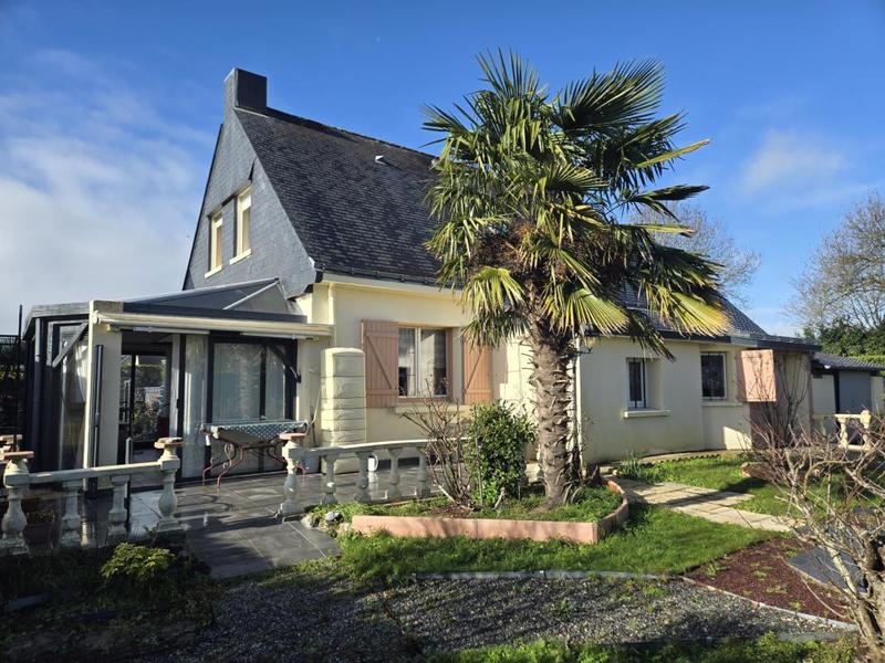 Maison - 148 m² - 8 pièces