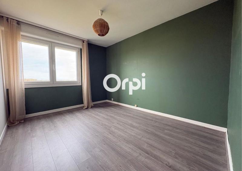 Appartement - 84 m² - 4 pièces