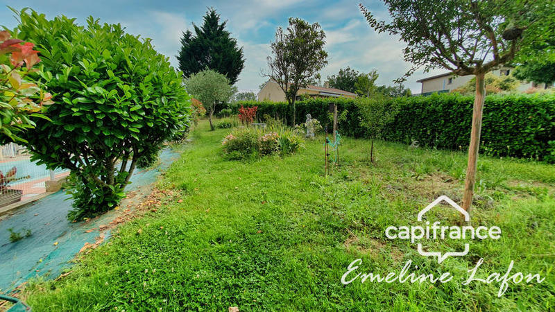 Maison - 196 m² - 8 pièces