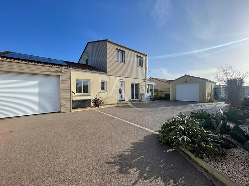 Maison - 140 m² - 7 pièces