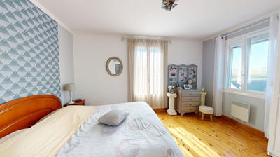 Maison - 128 m² - 6 pièces