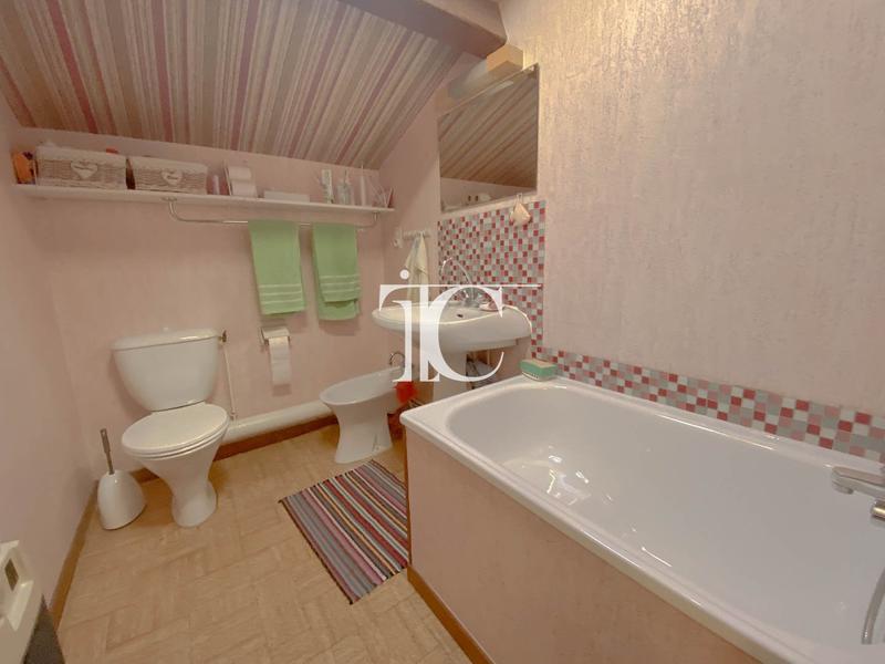 Maison - 90 m² - 3 pièces