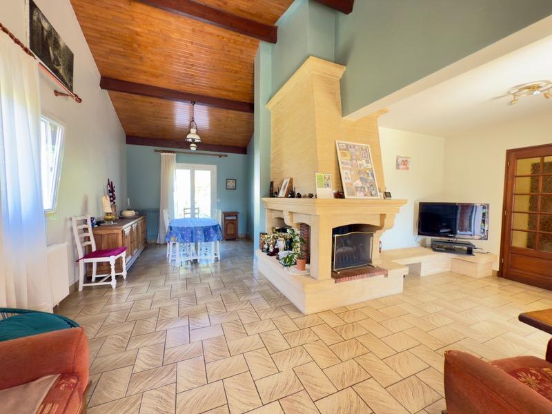 Maison - 142 m² - 7 pièces