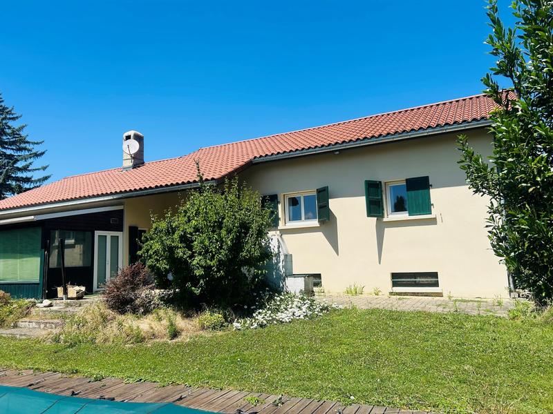 Maison - 170 m² - 5 pièces