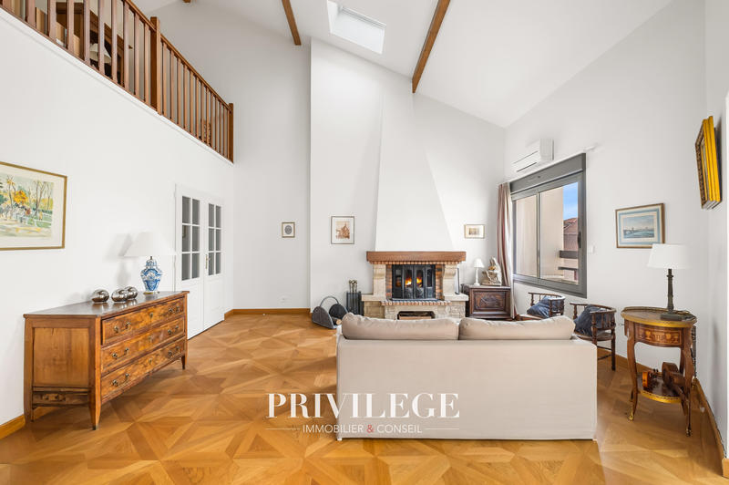 Duplex - 192 m² - 6 pièces