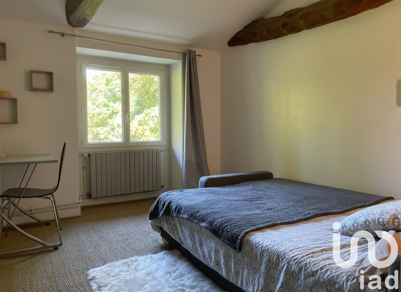 Maison - 230 m² - 7 pièces
