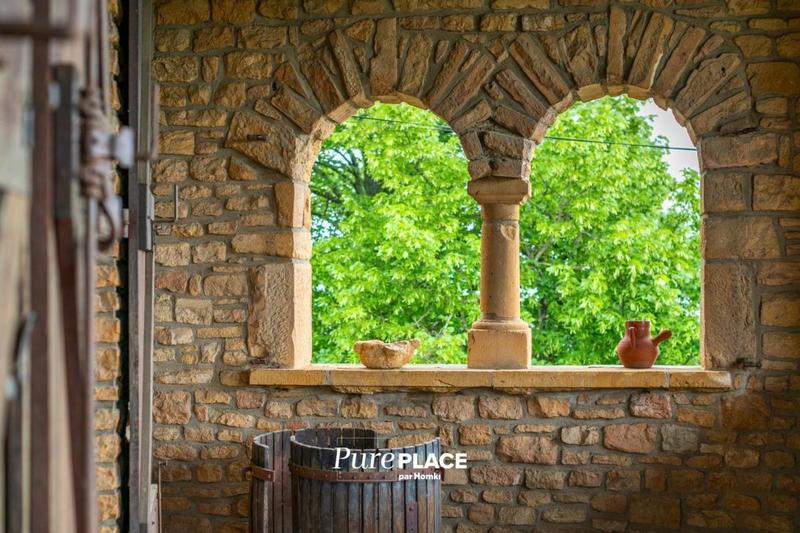 Maison - 262 m² - 6 pièces