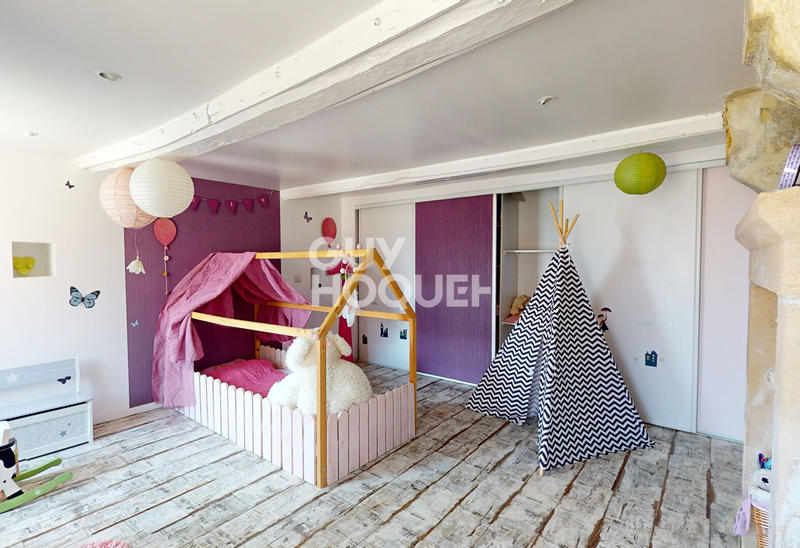 Maison - 163 m² - 7 pièces