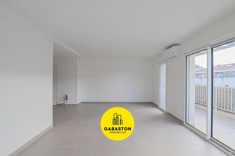 Appartement - 64 m² - 3 pièces