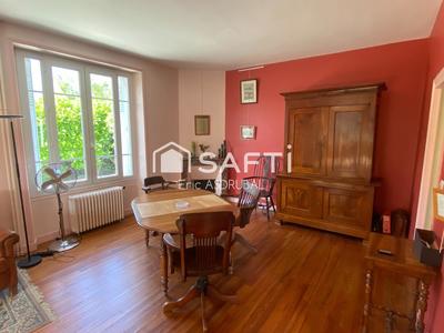 Maison - 120 m² - 6 pièces