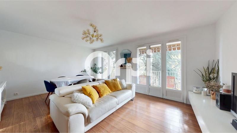 Appartement - 92 m² - 4 pièces