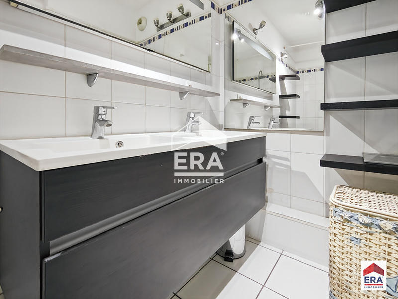 Appartement - 104 m² - 5 pièces