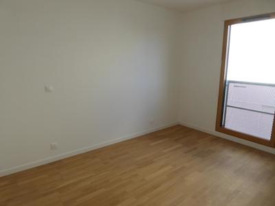 Appartement - 99 m² - 4 pièces