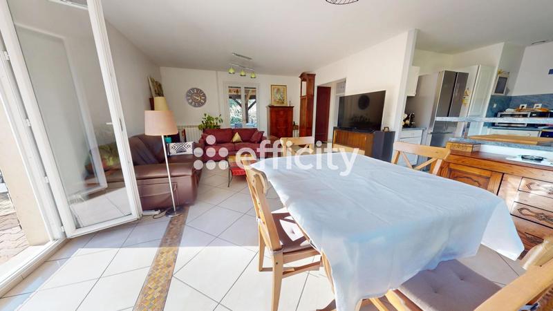 Pavillon - 121 m² - 6 pièces