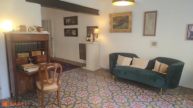 Maison - 200 m² - 6 pièces