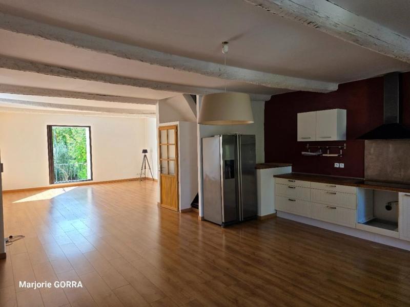 Maison - 141 m² - 3 pièces