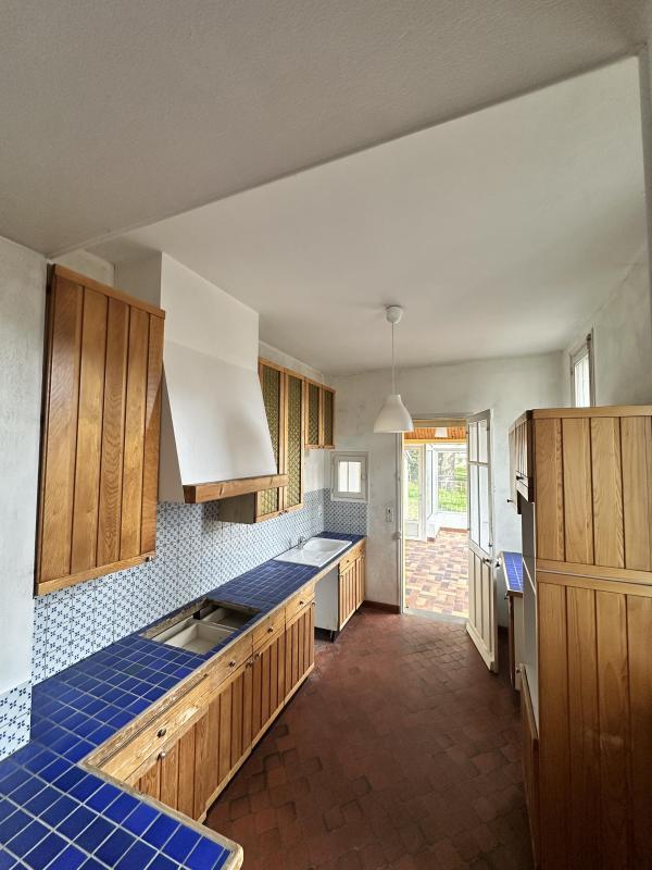 Appartement - 140 m² - 5 pièces