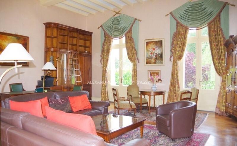 Château - 1 100 m² - 22 pièces