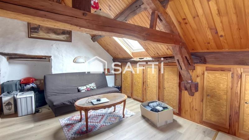 Maison - 200 m² - 8 pièces