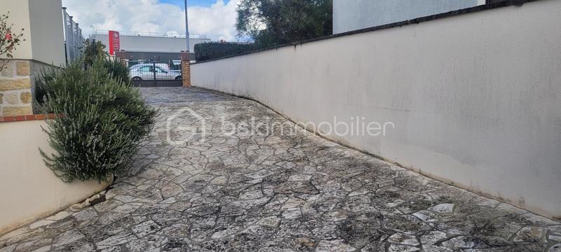 Maison - 140 m² - 7 pièces