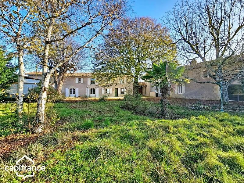 Longère - 195 m² - 8 pièces