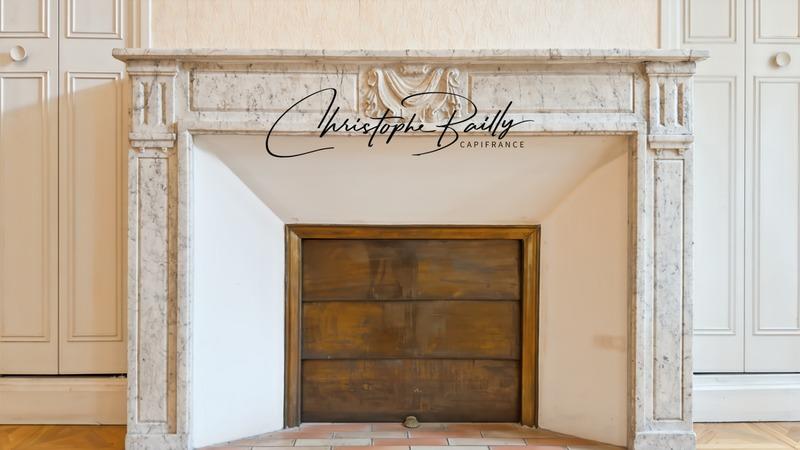 Appartement bourgeois - 158 m² - 4 pièces