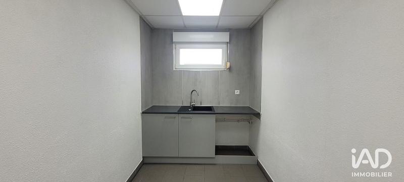 Local commercial - 396 m²