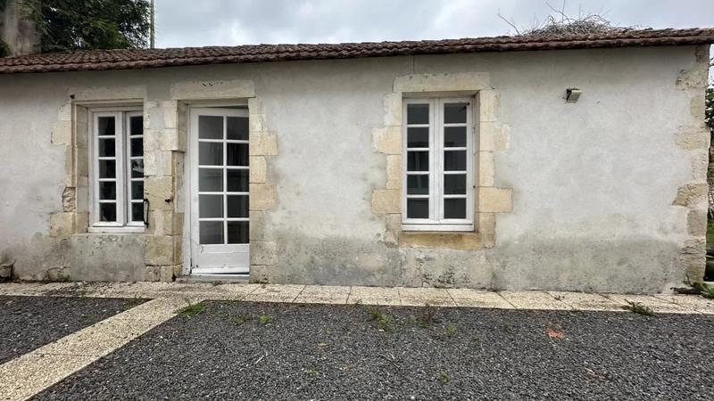 Propriété - 338 m² - 10 pièces