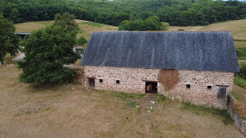 Corps de ferme - 180 m² - 4 pièces