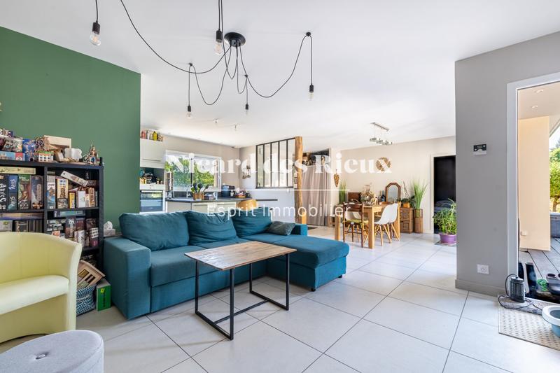 Maison - 103 m² - 5 pièces