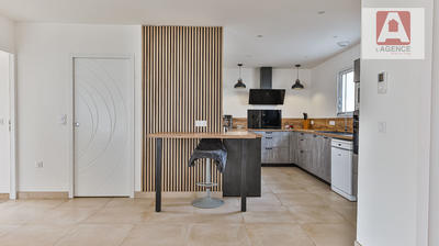 Maison - 150 m² - 6 pièces