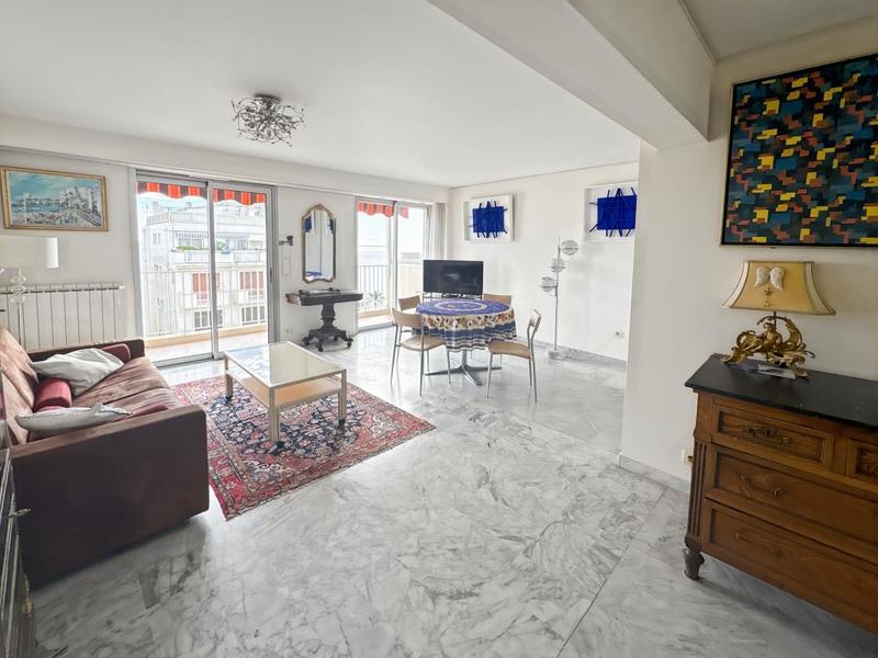 Appartement - 79 m² - 3 pièces