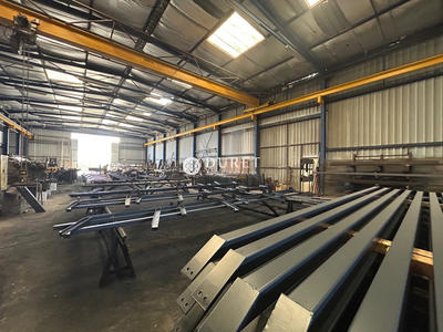 Local d'activités - 1 000 m²