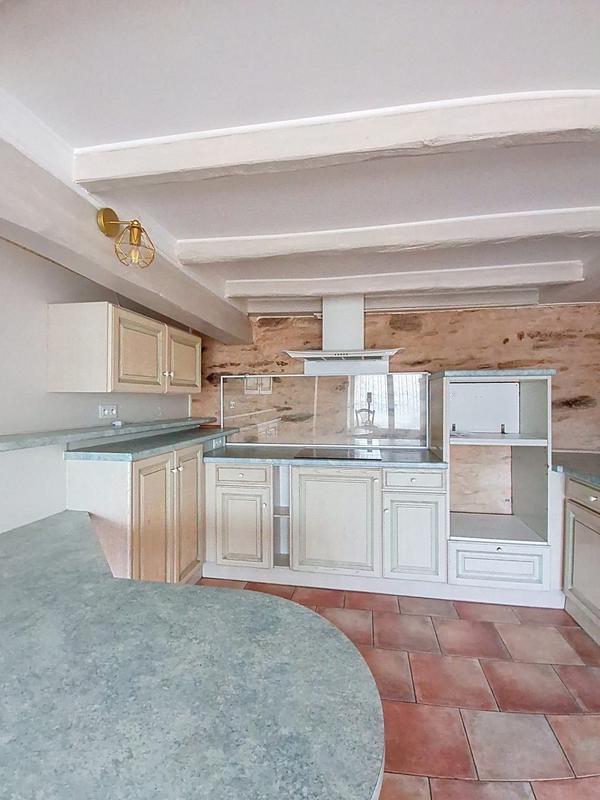 Maison - 94 m² - 3 pièces