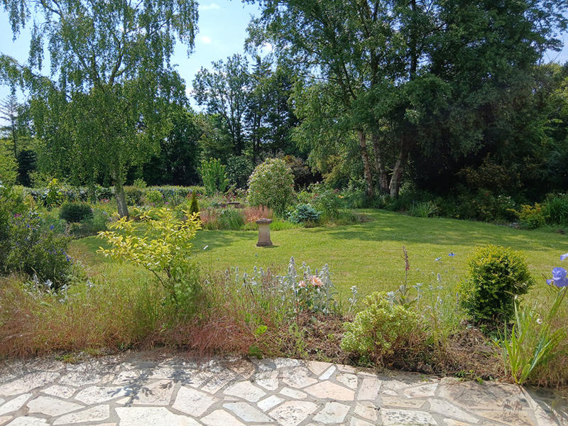 Maison - 161 m² - 8 pièces