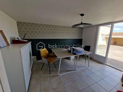 Maison traditionnelle - 84 m² - 3 pièces