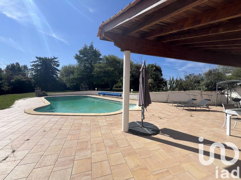 Maison de maîtres - 162 m² - 9 pièces