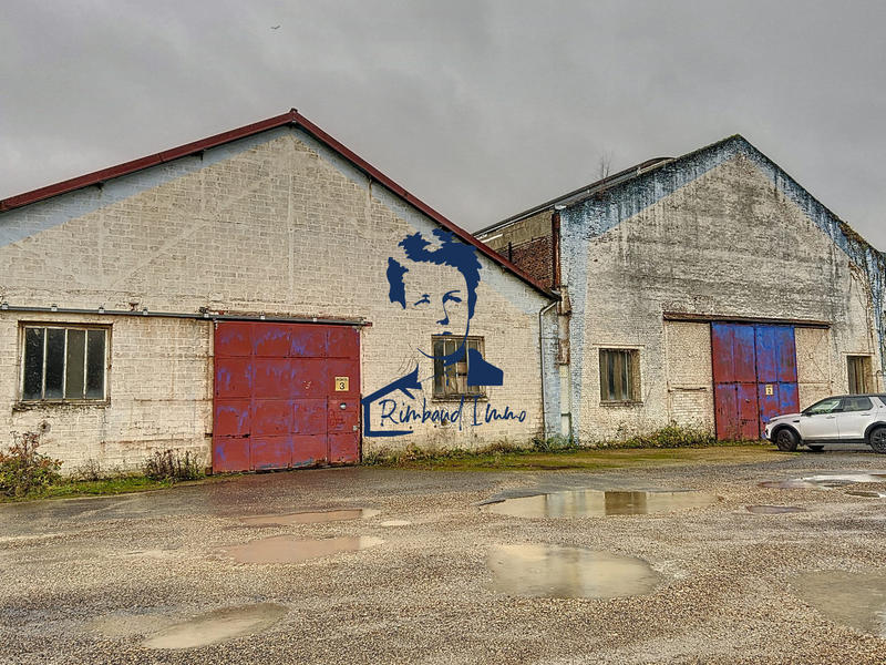 Local d'activités - 2 603 m²