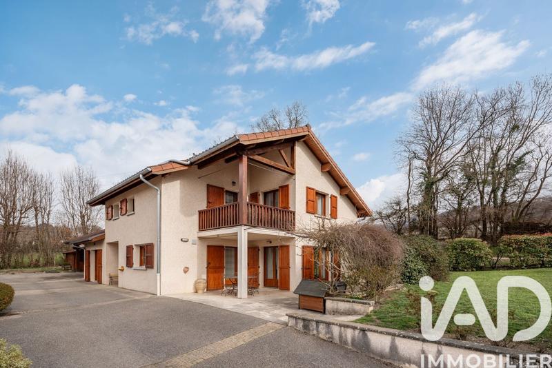 Maison - 175 m² - 5 pièces