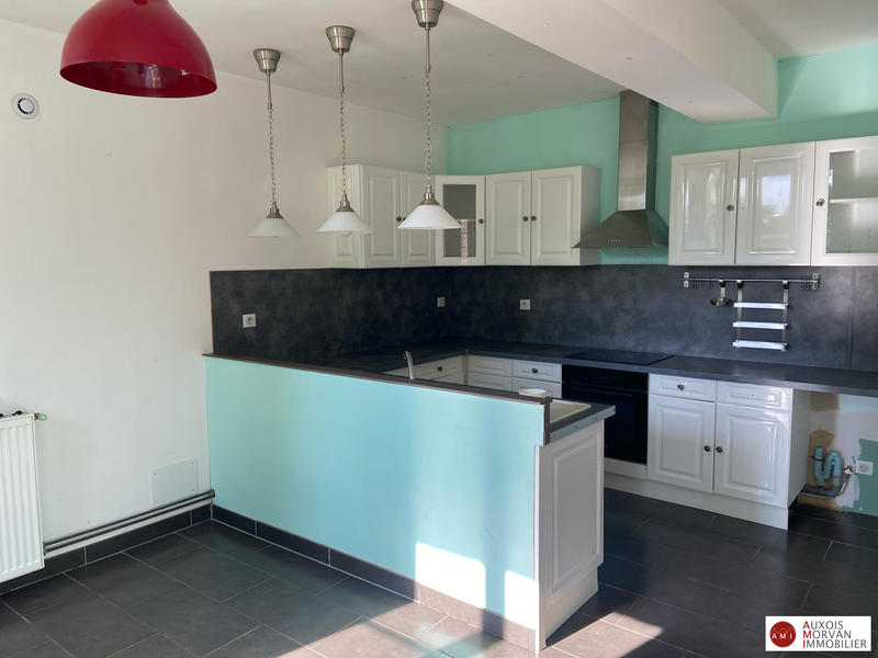 Maison ancienne - 248 m² - 7 pièces