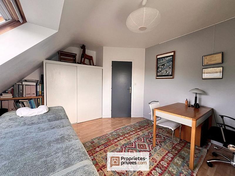 Maison - 138 m² - 6 pièces