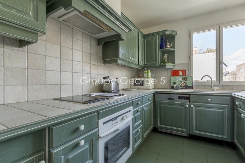 Appartement - 75 m² - 3 pièces